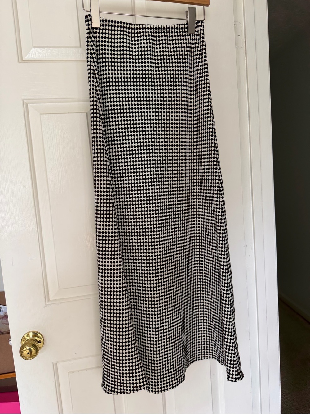 Lisa Says Gah Black and White Checked Maxi Skirt